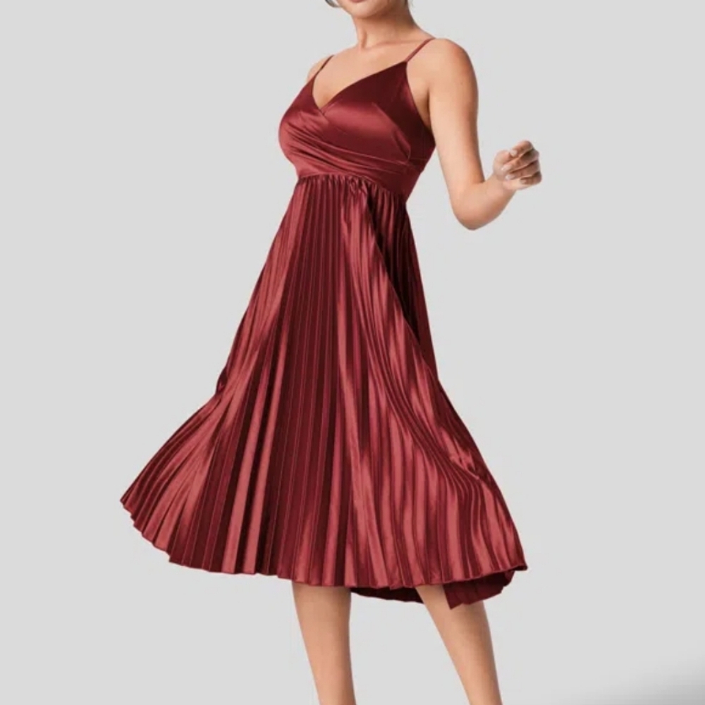 2552 NWT Halara V Neck Backless Crisscross Lace Up Pleated Midi Party Dress XL
